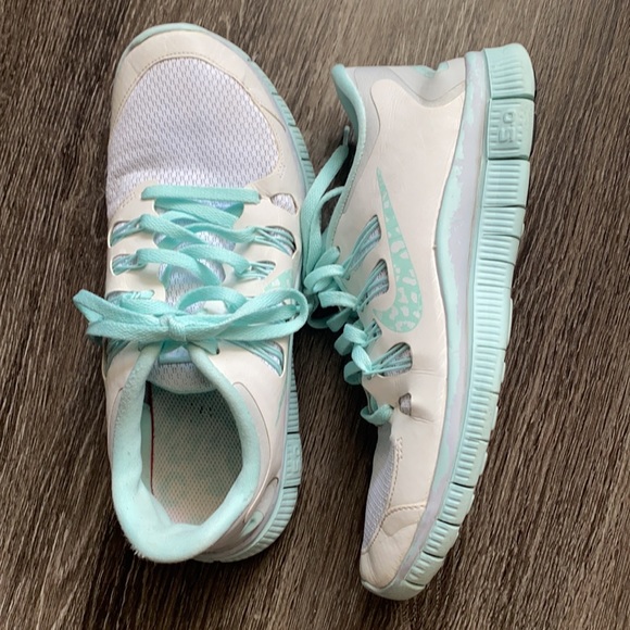 Nike Free Run Mint Size 8.5 - Picture 3 of 5
